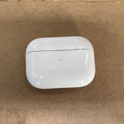 Apple AirPods Pro First Gen 