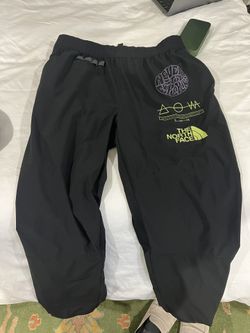 The North Face Trailwear Nylon Sweatpants/hiking Pants. NWT. Have The Tshirt As Well. I 