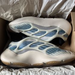 Yeezy 700 V2 Kyanite