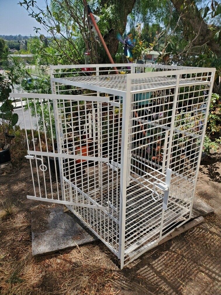 Large Bird Cage