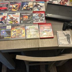 Playstation 3 + Controler + 19 Games