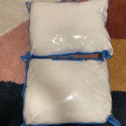 Queen Bed Standard Two Pillows