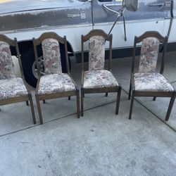Set Of 4 Vintage Oak Dining Chairs 