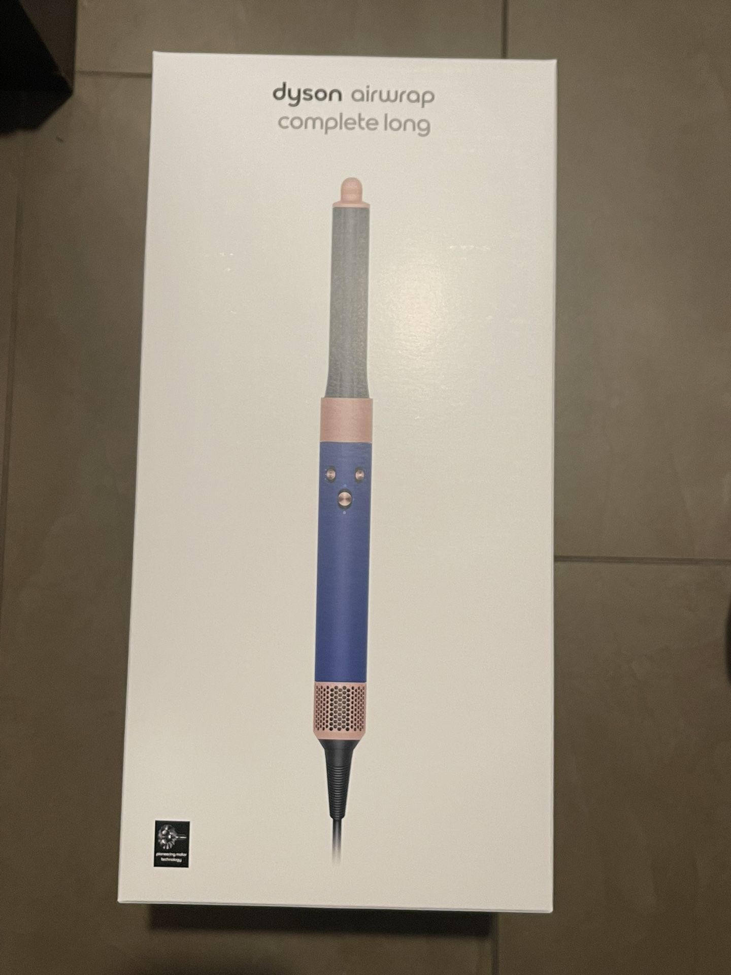 BRAND NEW SPECIAL EDITION Dyson Air wrap Complete Long