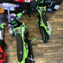 Nice Riding Bikes For Kids These Are Pretty Fast 12v