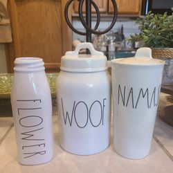 Rae Dunn Items. Different Prices