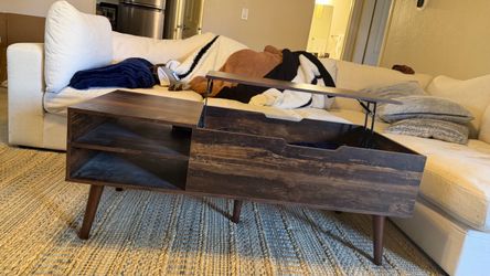 Expandable Coffee Table