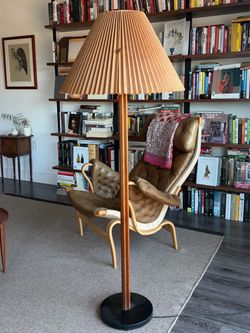 Mid century walnut lamp
