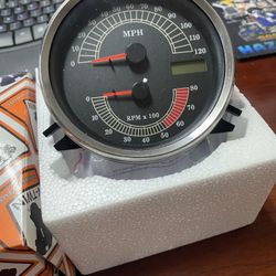 Harley Davidson Speedometer and Tachometer Gauge 1(contact info removed)