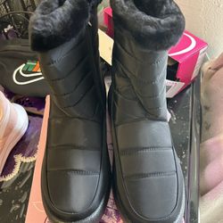 Black Boots Size 10 In Women