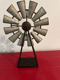 Windmill Decor