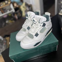 Jordan 4 Oxidized Green  Size 11