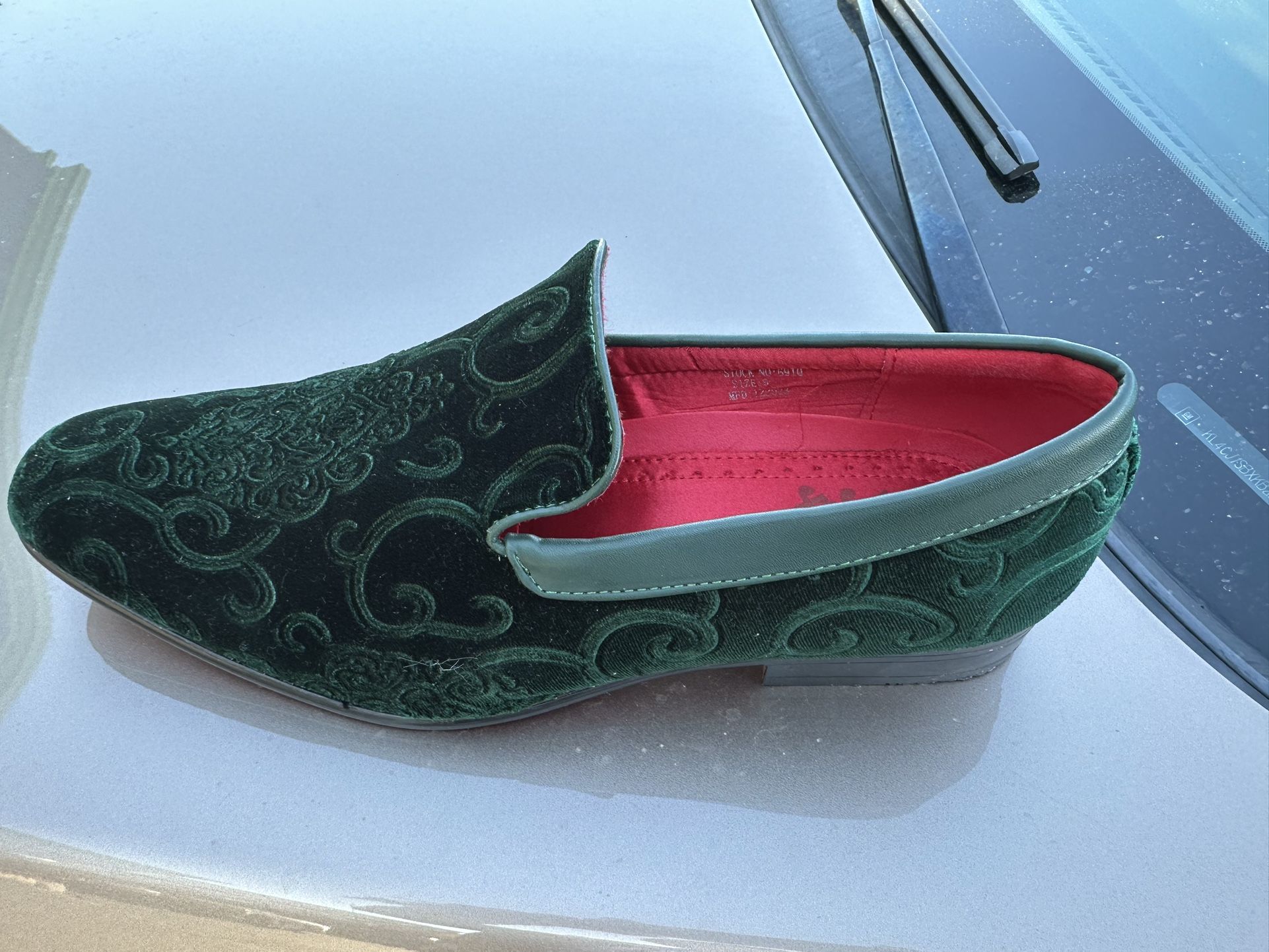 Green baroque Velvet Shoes - Men Size 9