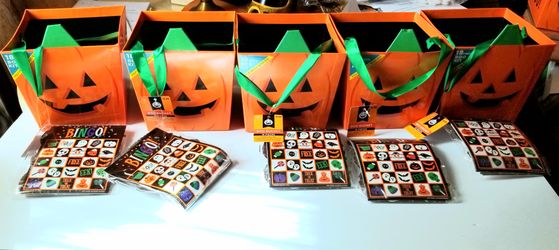 New Holloween Box Baskets With BINGO GAME ONLY $6.00