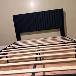 Brand New: Black/ Bed frame /Queen Size