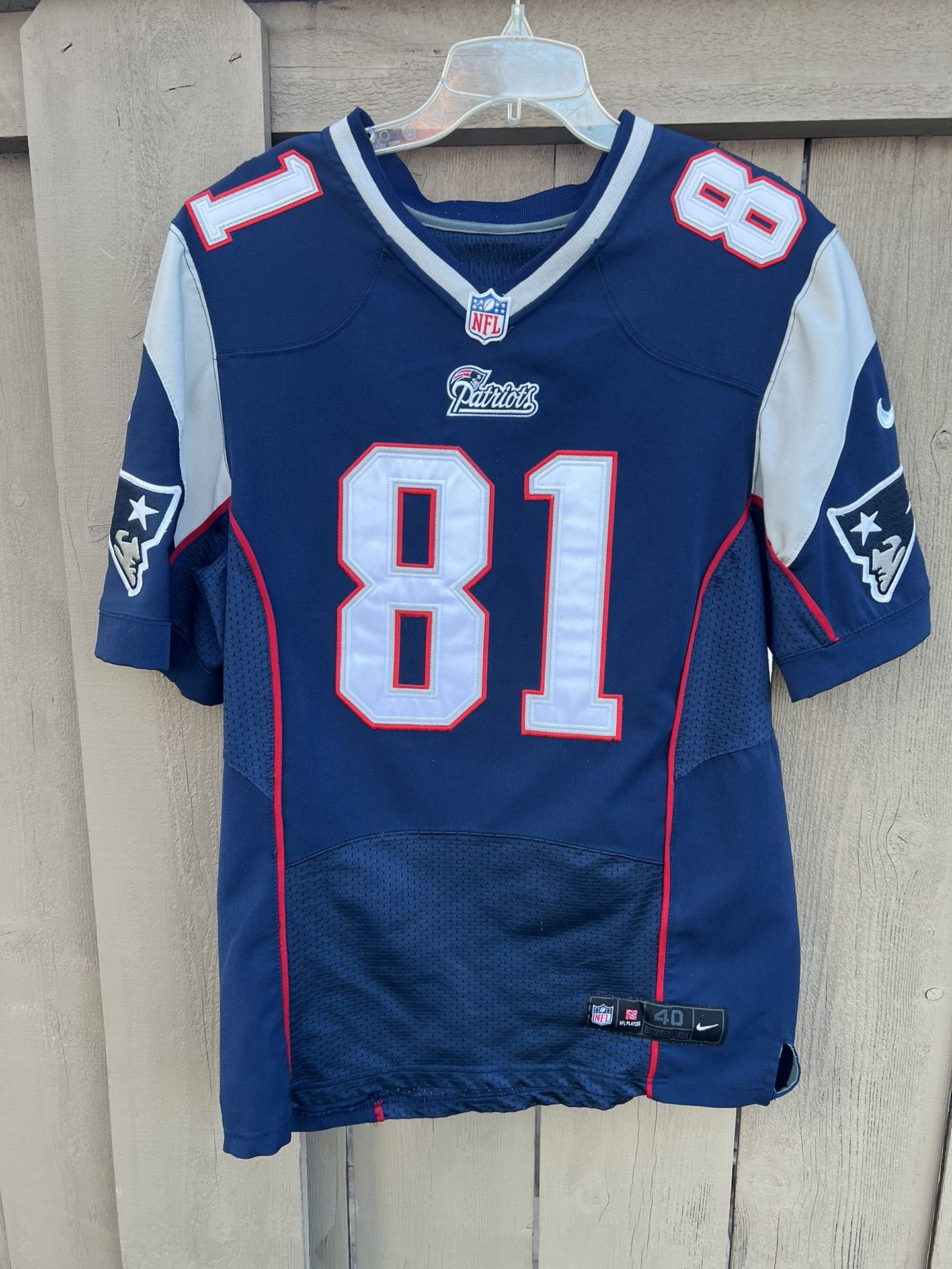 Nike On Field NFL New England Patriots Aaron Hernandez Authentic Jersey Size 40