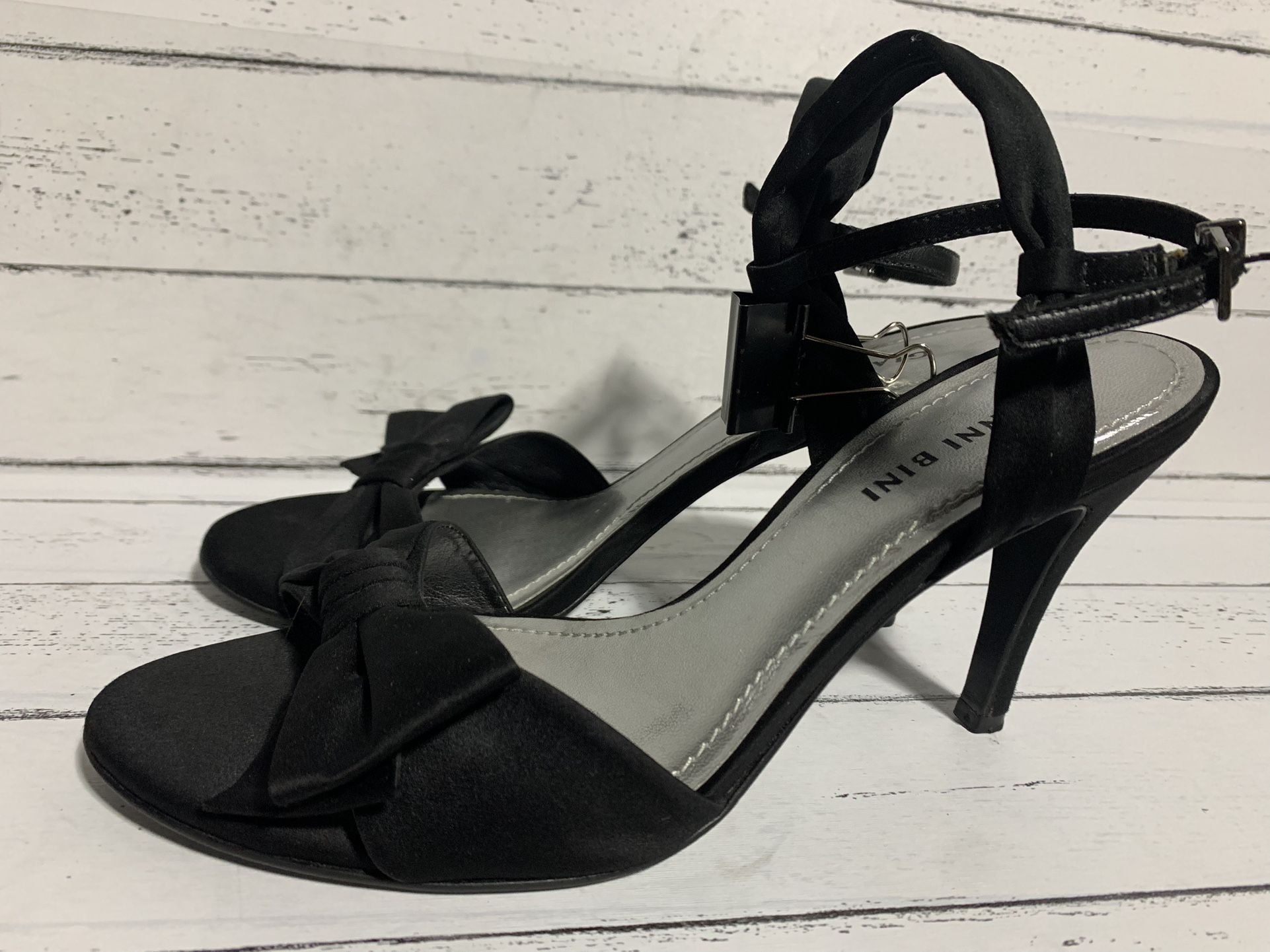 Gianni Bini Black Sandals Women Size 8 High Heels