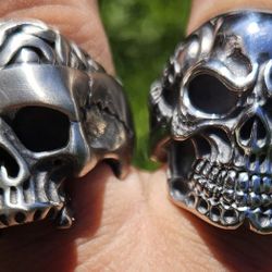 Stainless Steel 2 Rings Size 12 In Mens Skulls Both For $22 89110 Pick Up