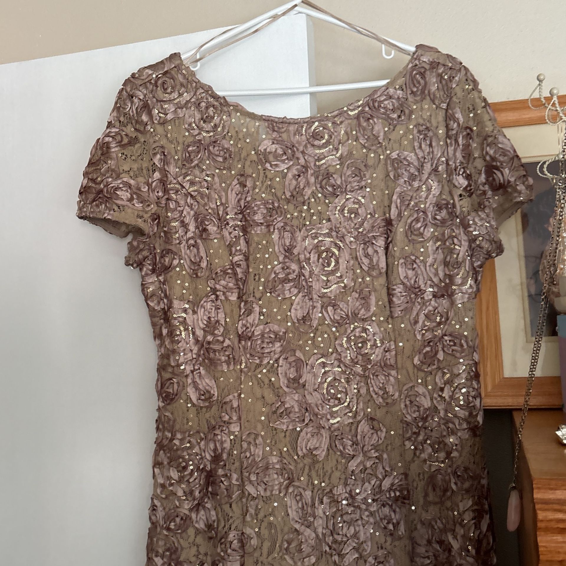 Alex Evenings Dress