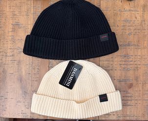 NEW Dasmini Fisherman Beanie Bundle (Black & Cream) – 2-Pack Knit Trawler Caps