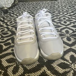 Jordan 11 Grey 