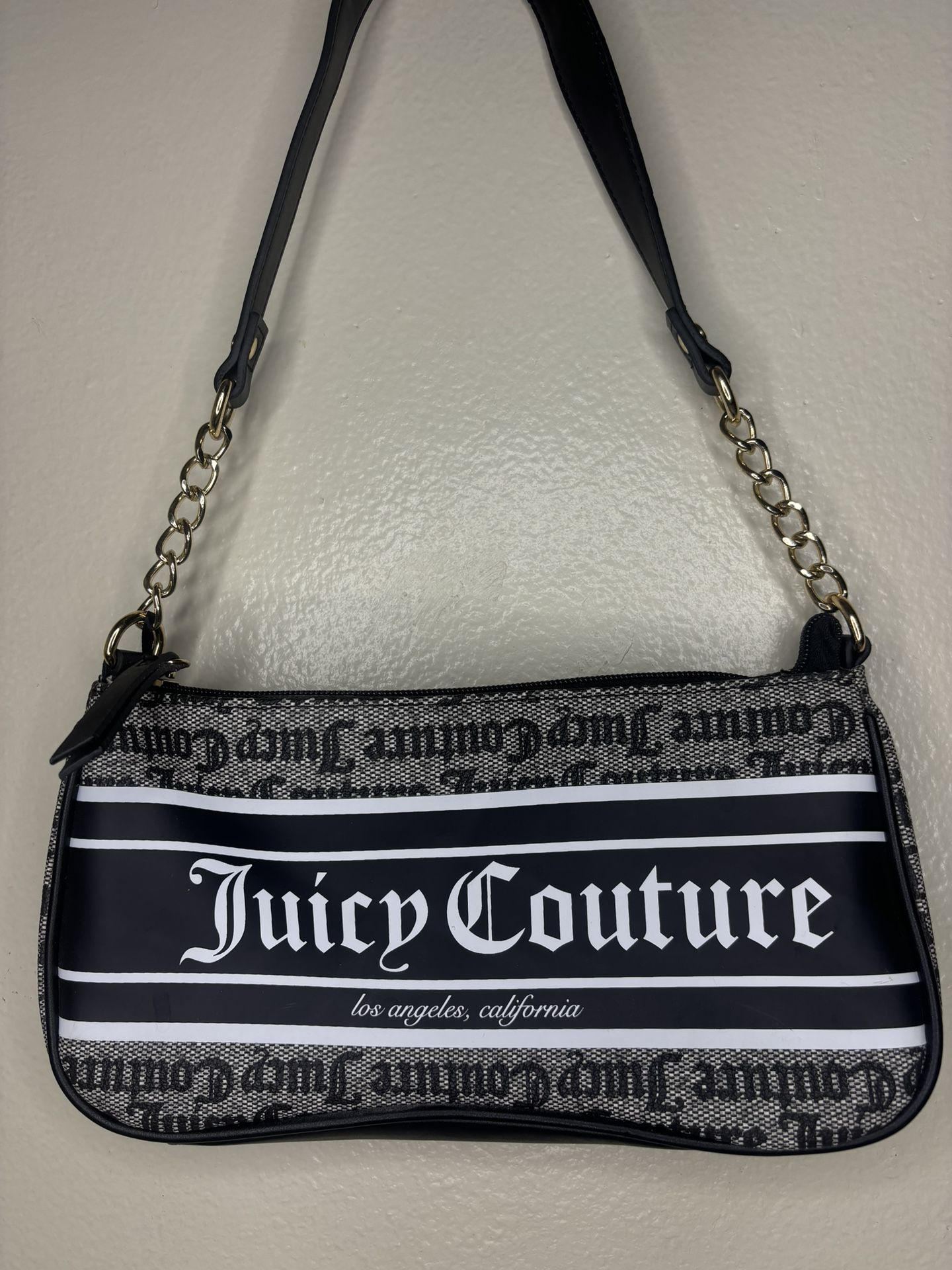 juicy couture shoulder bag 🦓🖤