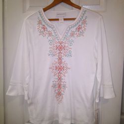 NWT Alfred Dunner Embroidered Peachy Keen White Shirt Size Small 