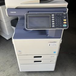 Toshiba Estudio 3055c Color Copier/printer/scan