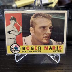 1960 Topps ROGER MARIS Yankees Vintage Baseball Card
