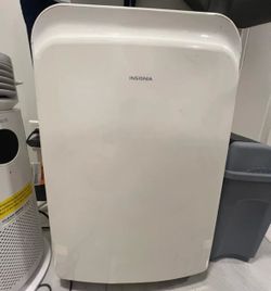 Insignia Portable Air Conditioner NS-AC06PWH1
