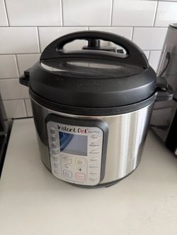 Instant Pot Duo Plus Electric Pressure Cooker