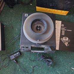Kodak Slide Projector Works Great