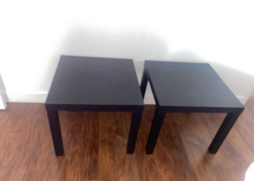 Coffee / End tables 