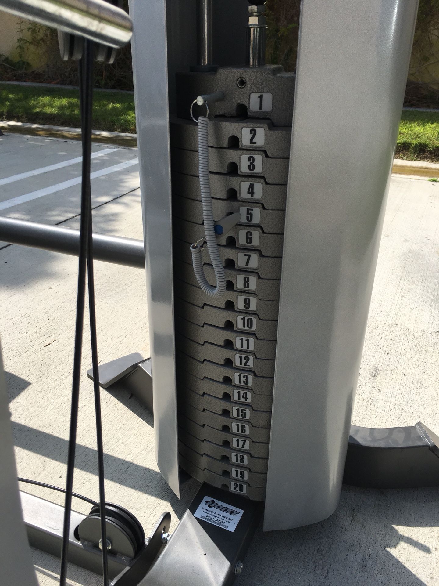 Hoist V4 Elite Gym With Leg Press for Sale in Oceanside, CA OfferUp