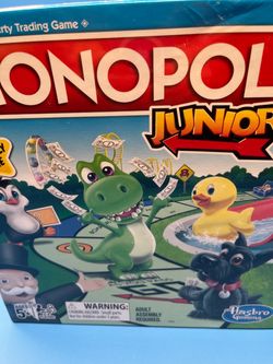 Hasbro Gaming Monopoly Jr Fast -dealing board game