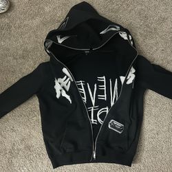 Black & white Never Die Heroz hoodie 