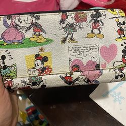 Disney Wallet