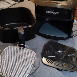 Nuwave Brio 10 In 1 Air fryer 