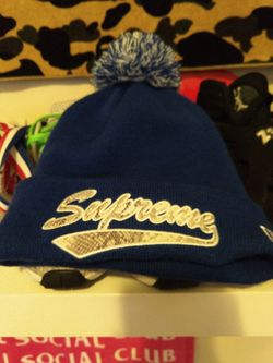 SUPREME beanie sport