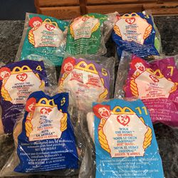 Vintage McDonald’s Set Of 8 Beanie  Babies.  Brand New Never Opened. 