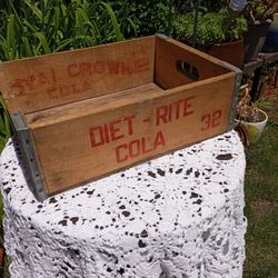 Vintage ROYAL Crown Cola Crate