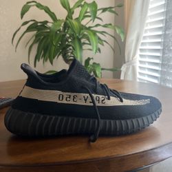 Yeezy 350 Oreo