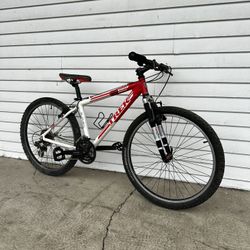 Trek Men’s Mountain Bike