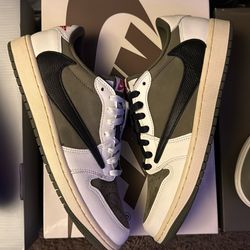 Jordan 1 Travis Scott Medium Olive Size 9.5 New