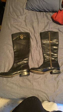 Michael Kors Boots
