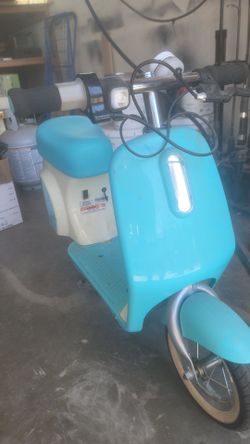 Razor kids electric scooter