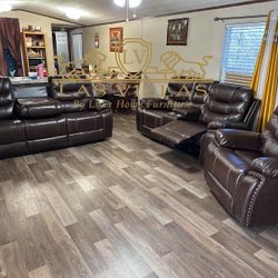 Brand New Reclining Couches Brown 