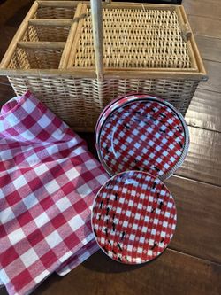 Picnic basket Gift Set