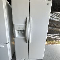 Kenmore Fridge Everything Works Great 2 Months Warranty 📍5413 U.s 92 Plant City Fl