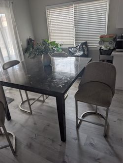 Stone dinning table